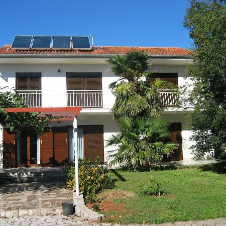 Apartments Cerovic Malinska Exterior photo