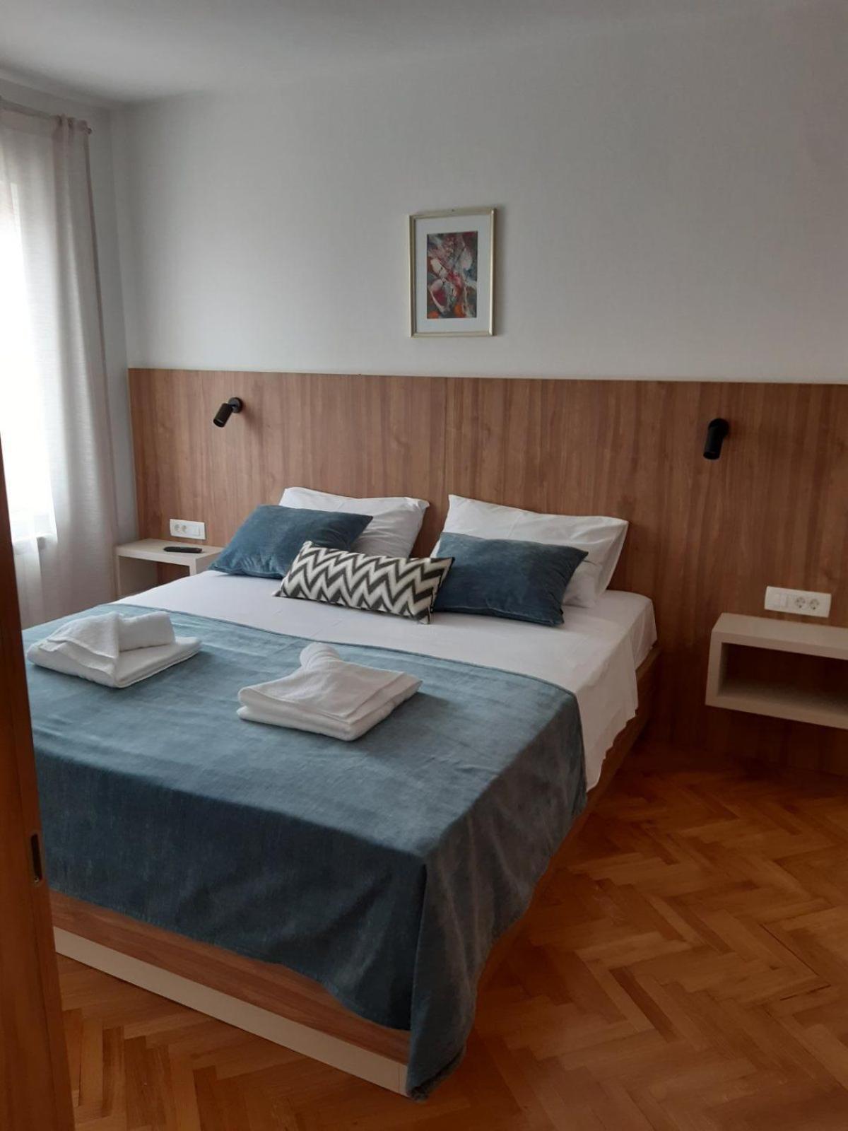 Apartments Cerovic Malinska Exterior photo